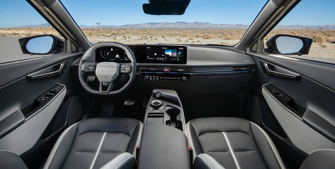 Un habitacle raffiné du Kia EV6 2025.