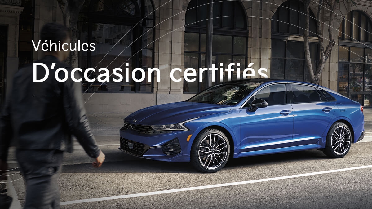 Kia K5 bleu véhicules d'occasion certifiés